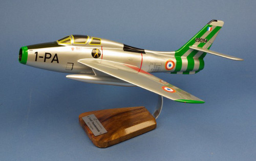 Republic F-84F Thunderstreak EC 3/1 Argonne 