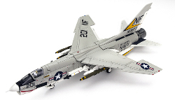 Century Wings Vought F-8E Crusader, VF-53 Iron Angels, NF201