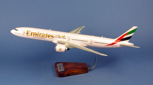 Boeing 777-300ER Emirates A6-ECH