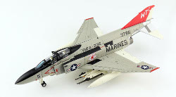 Hobby Master HA19037 McDonnell Douglas F-4J Phantom II, VMFA-232 Red Devils 1977