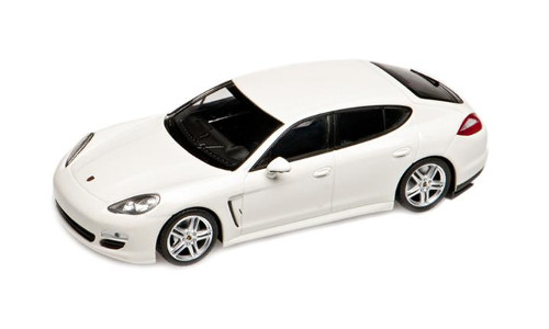 Minichamps WAP0200090C 1/43 Porsche Panamera Diesel