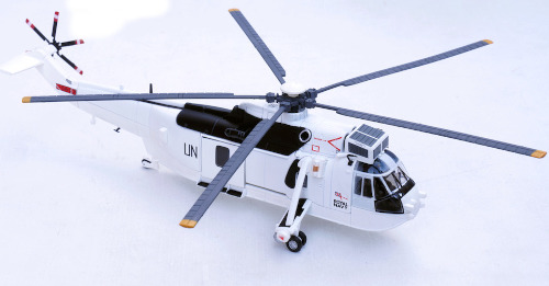 Legion Models 14008LC Westland Sea King HC4,  845 Naval Air Sqn "United Nations Peacekeeping Force"