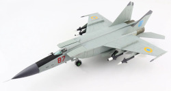 Hobby Master HA5609 Mikoyan-Gurevich MiG-25PDS Foxbat, 933rd FAR, Red 87, Kaydaki AB, 1995