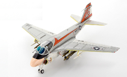 Century Wings CW001643 Grumman A-6E Intruder, VA-65 Tigers, AG500