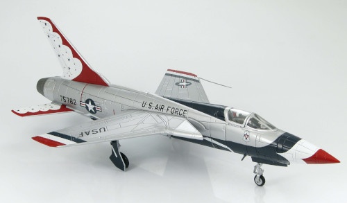 Hobby Master HA2502 Republic F-105B Thunderchief, Thunderbirds, McChord AFB, 1964